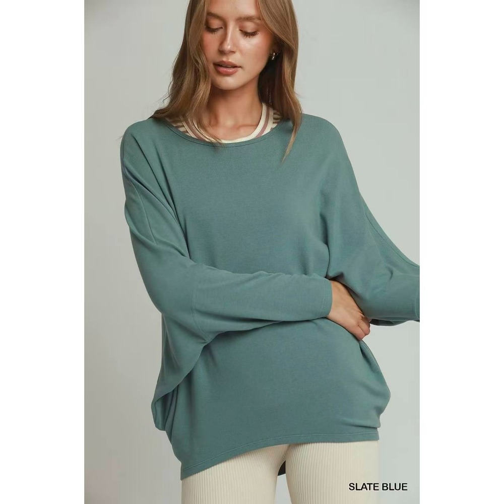 Umgee Batwing Round Neck Long Sleeve Top - Medium